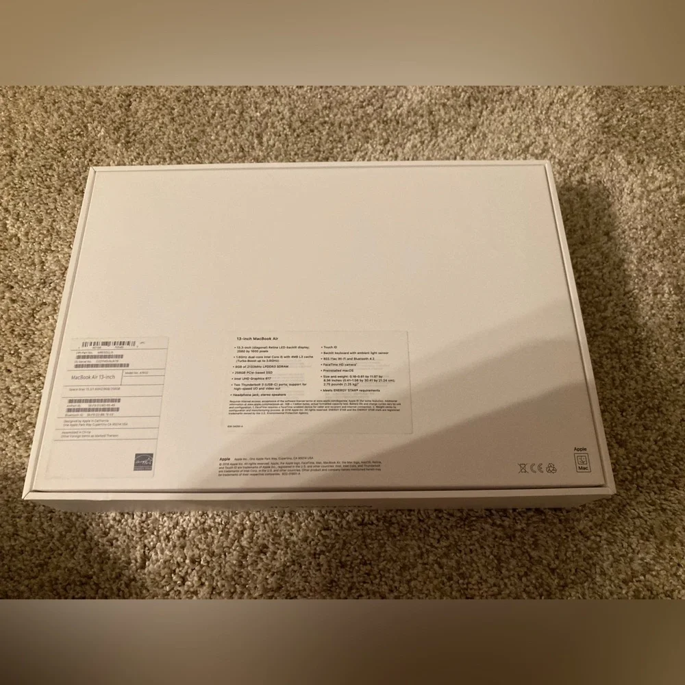 Apple MacBook Air 13 inch screen protectors product box instructions accessories